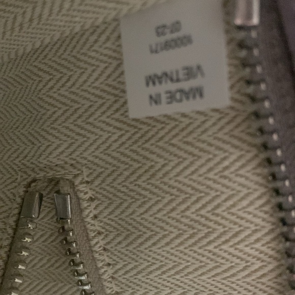 Tory Burch Emerson grey patent leather tote NWT - Picture 9 of 11